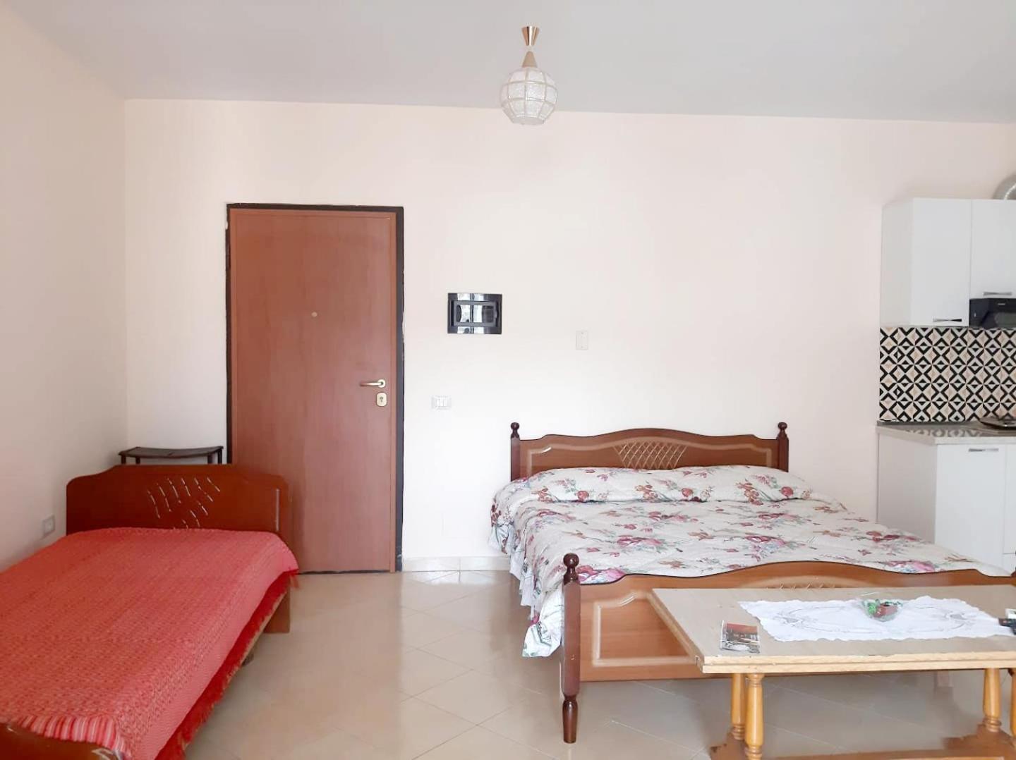 Grazioso Apartamento Arredato A Due Passi Dal Lungomare Vlorë 外观 照片